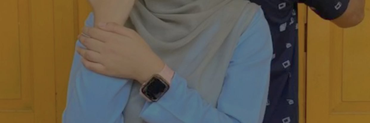 alyaahana's profile banner image