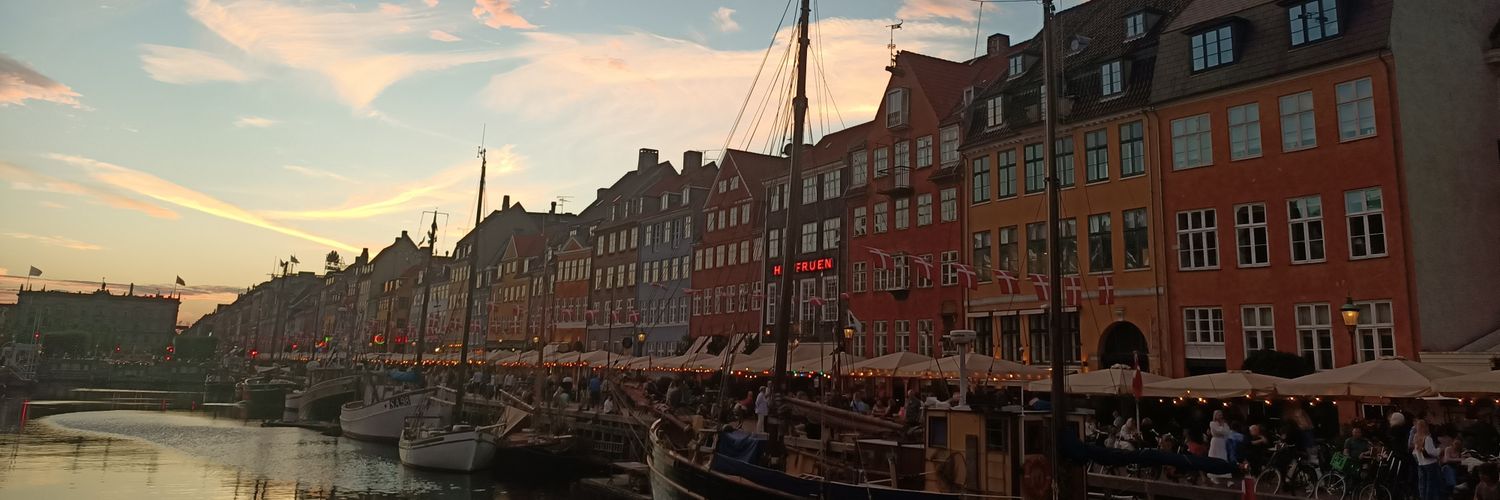 isabellitapotes's profile banner image