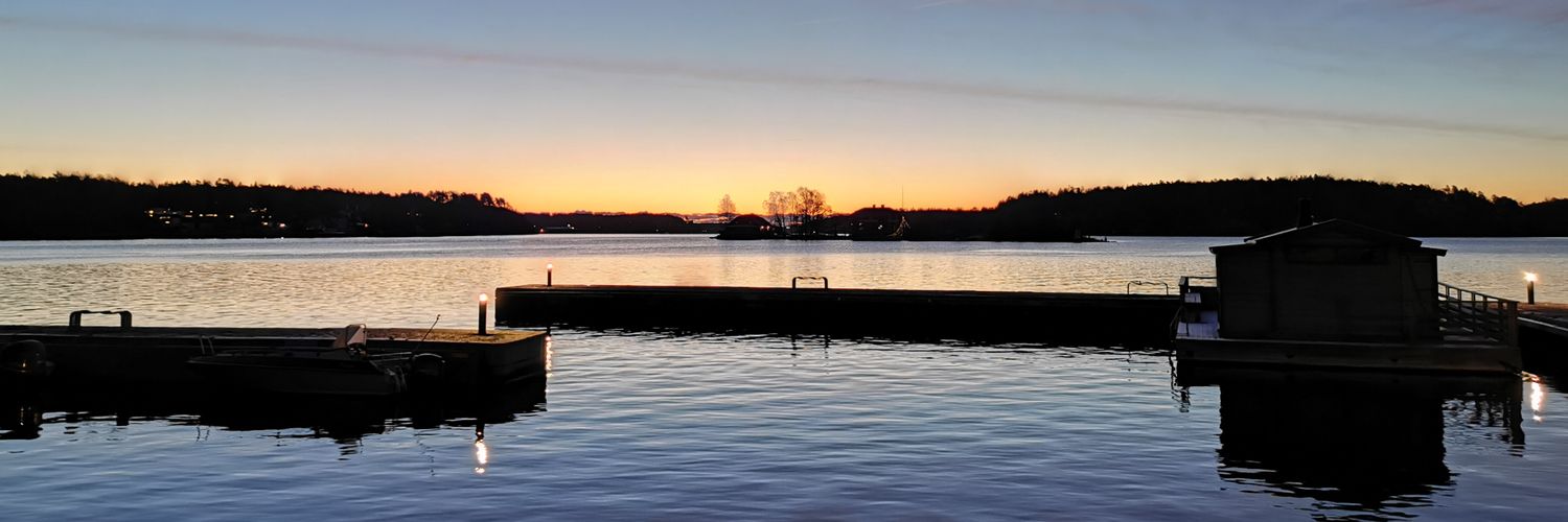 Simon Webster banner