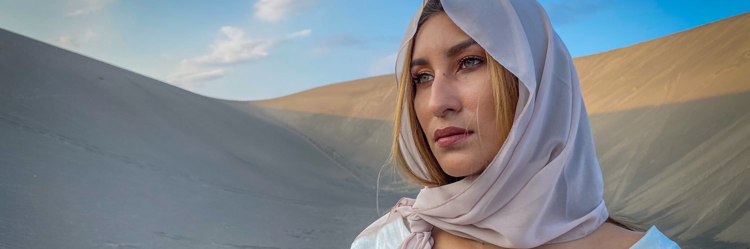 MonseLayun's profile banner image