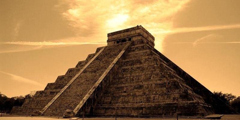 Solyucatan's profile banner image