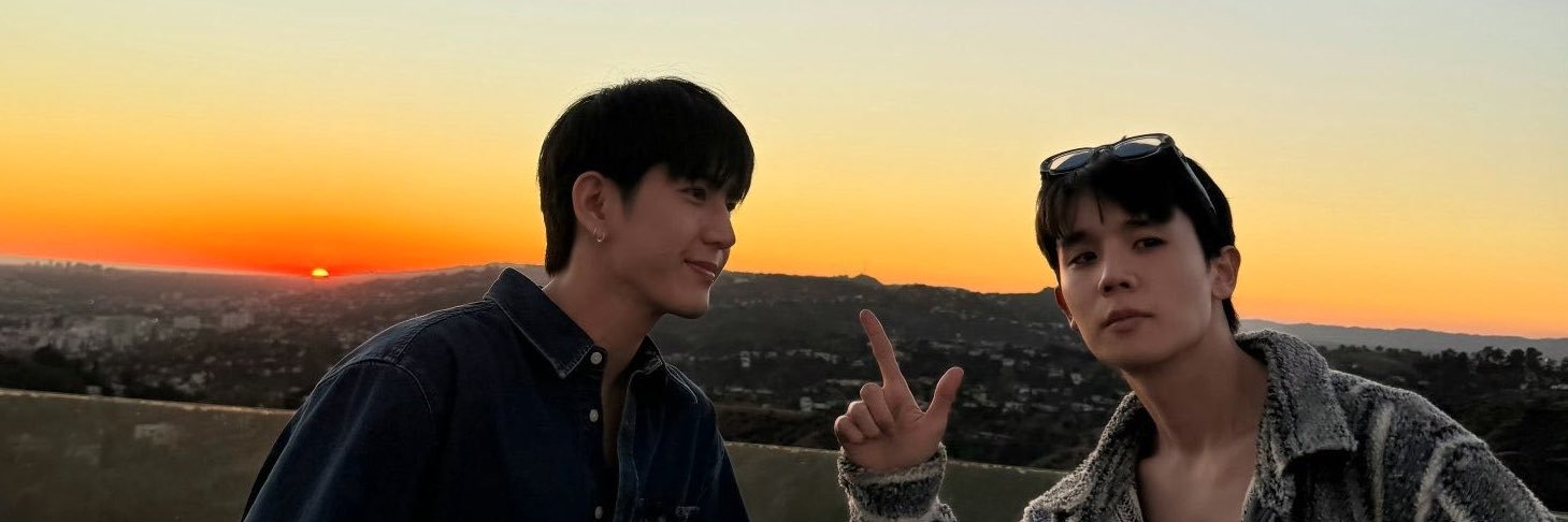 dxyvis's profile banner image