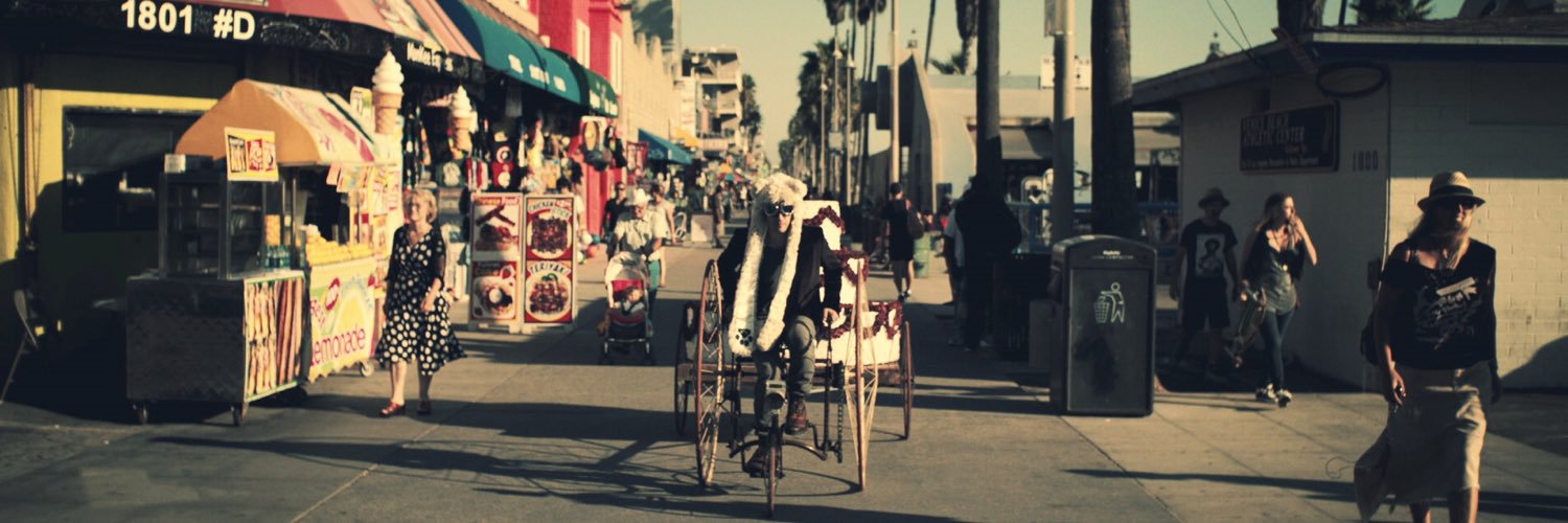 cham_mmm's profile banner image