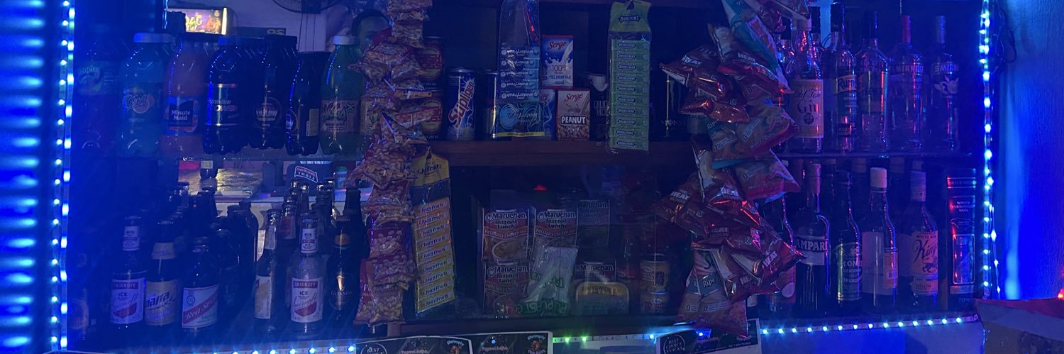 Heavyweight Shampion banner