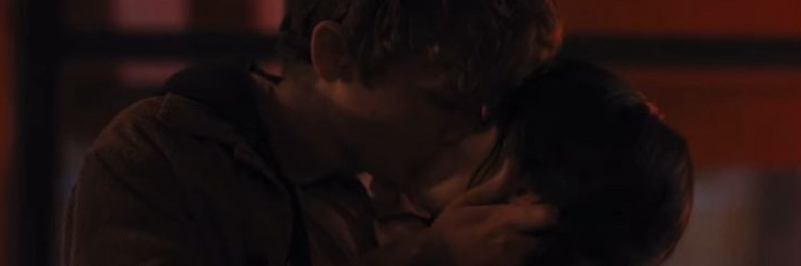 sabrinas_kiwi's profile banner image