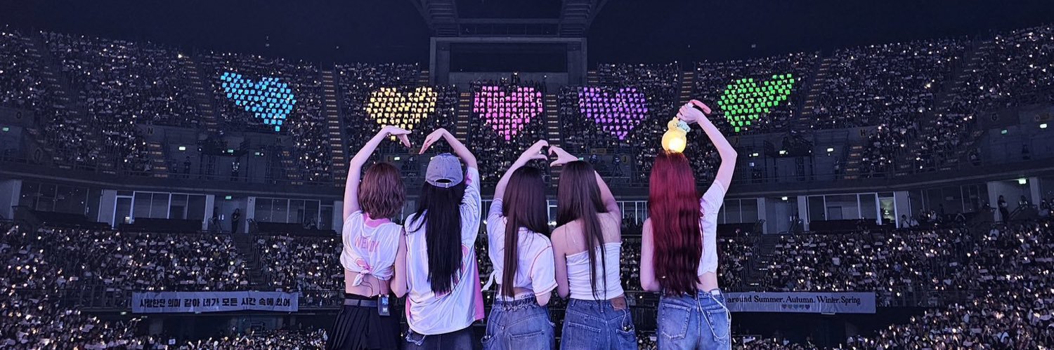 StrawberryMo's profile banner image