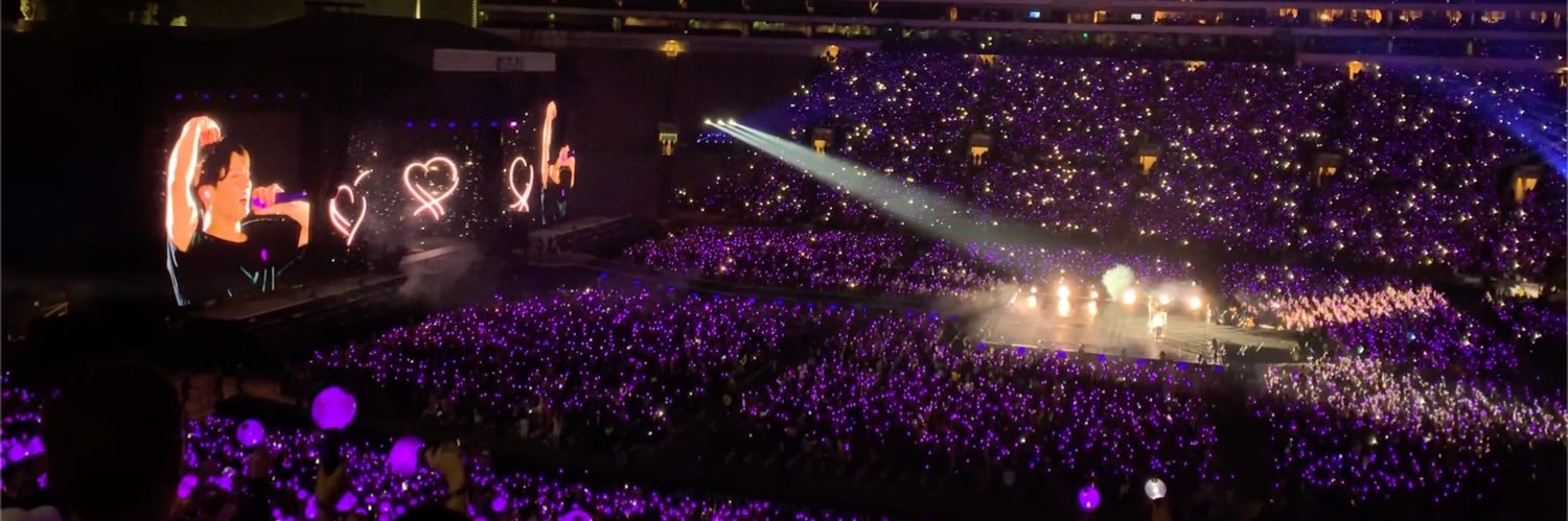 ellehcimae's profile banner image
