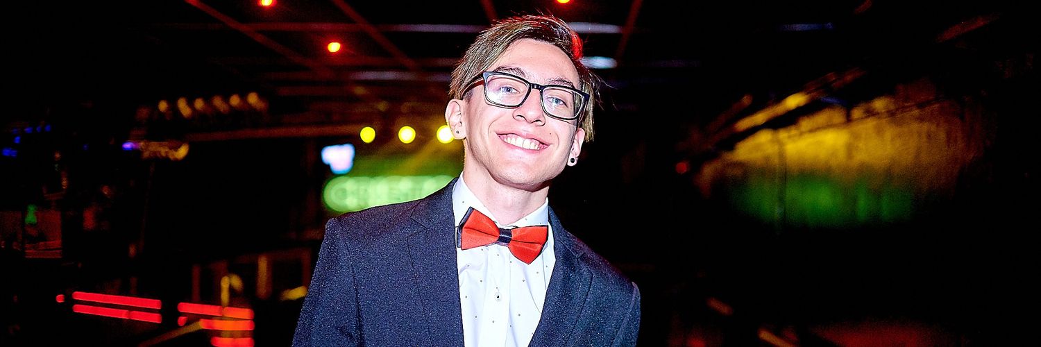 Naahuuu_'s profile banner image