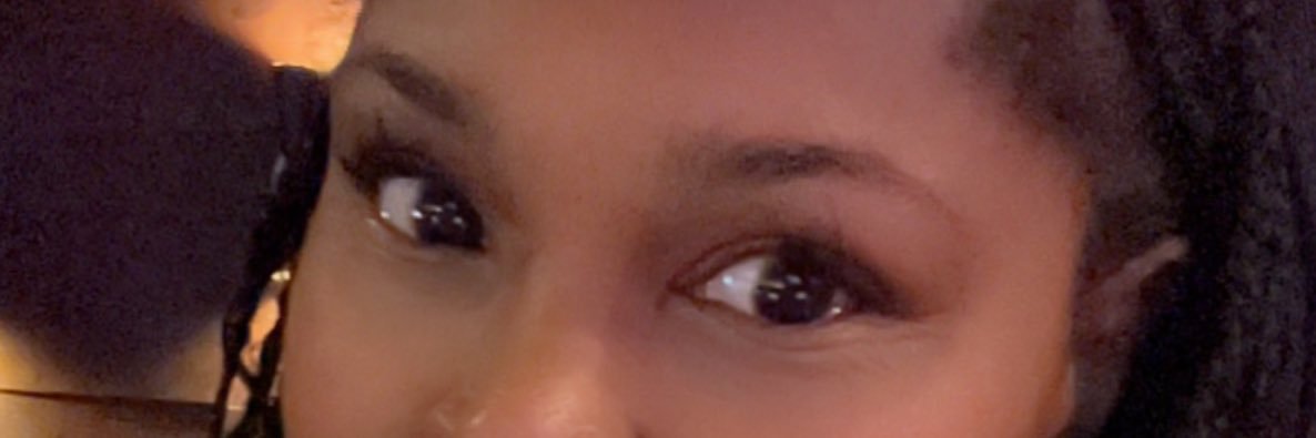 luvly_i's profile banner image