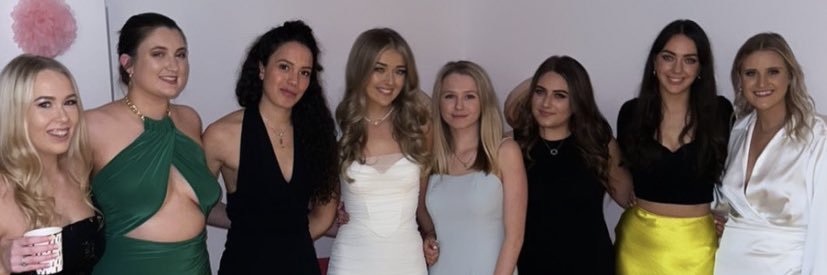 daisyescx's profile banner image