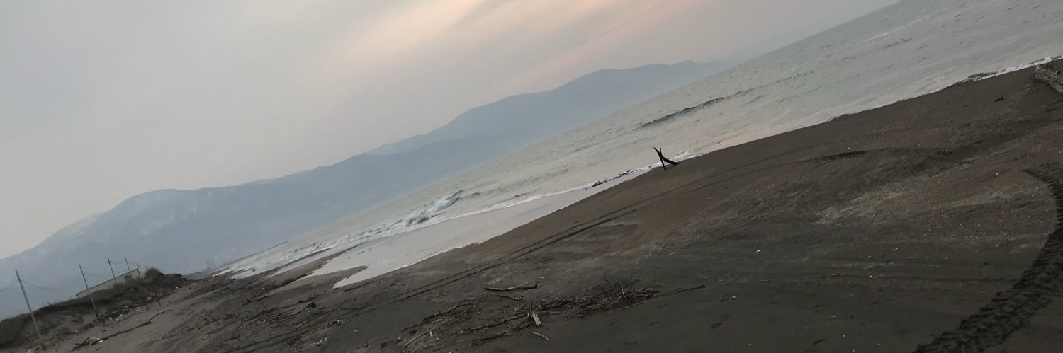 a_______516's profile banner image