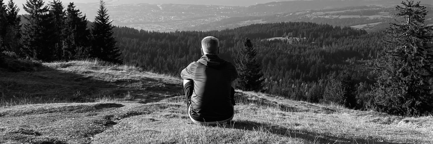 thilomosch's profile banner image