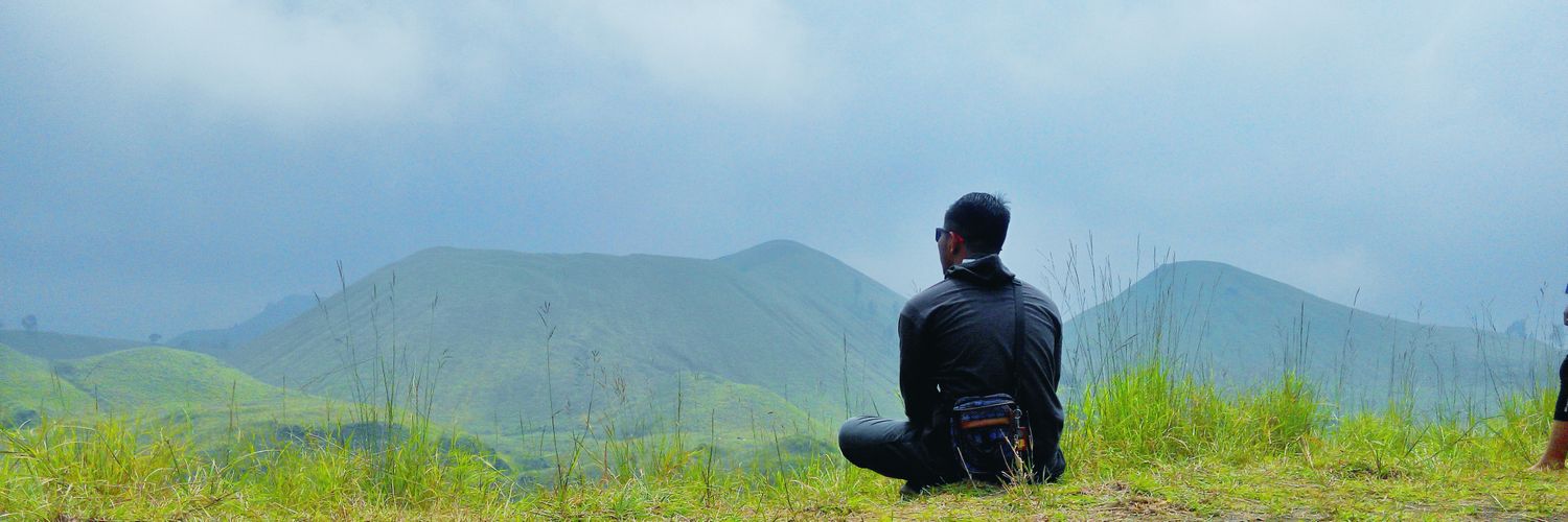 almagajulison's profile banner image