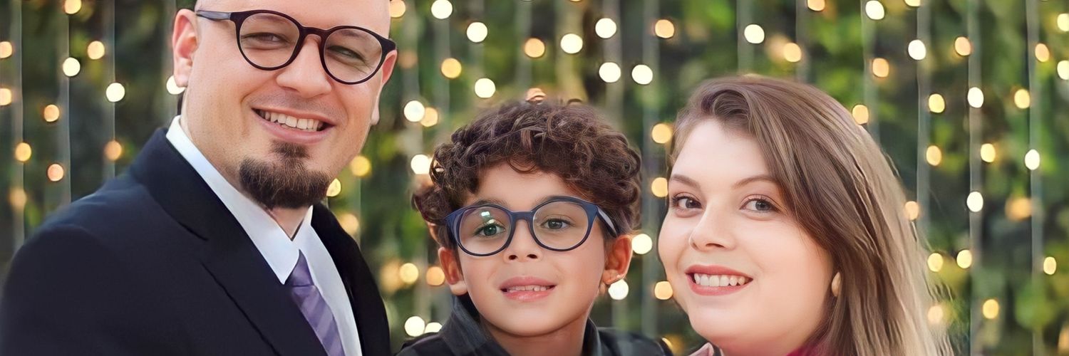 rebecaschott's profile banner image