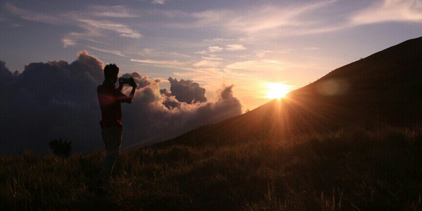 Ampyang_Dim's profile banner image