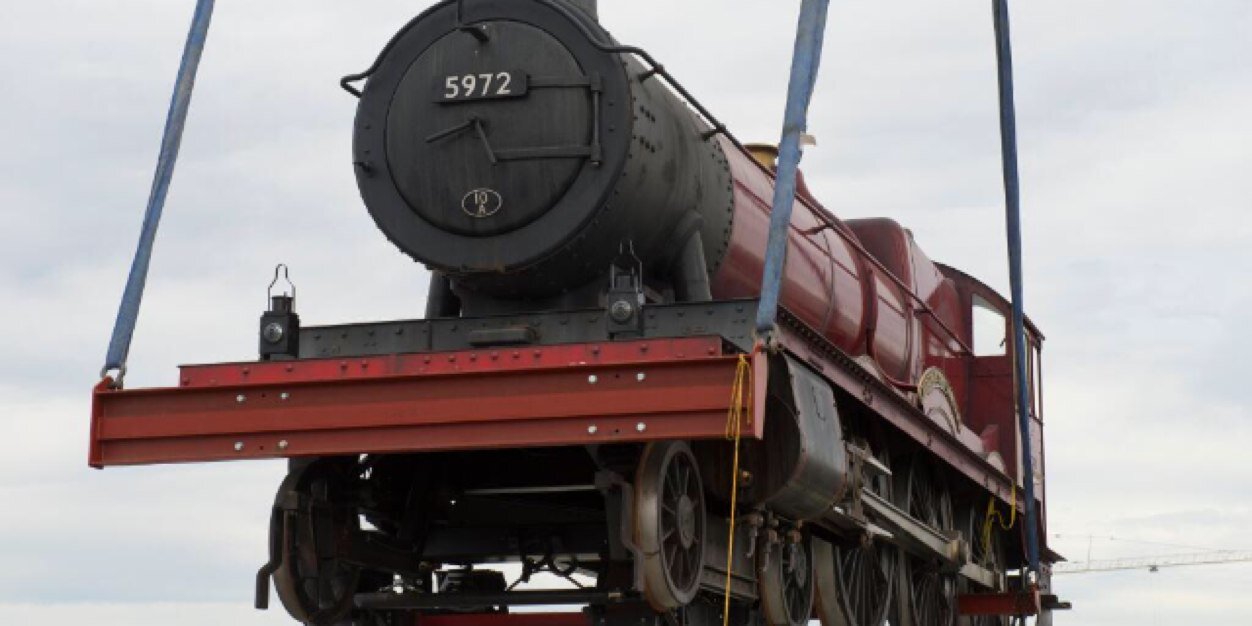 PotteePotter's profile banner image