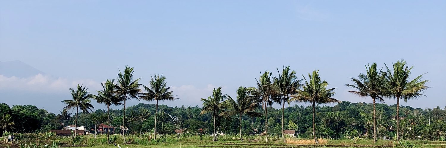 HumaidaFatwati's profile banner image