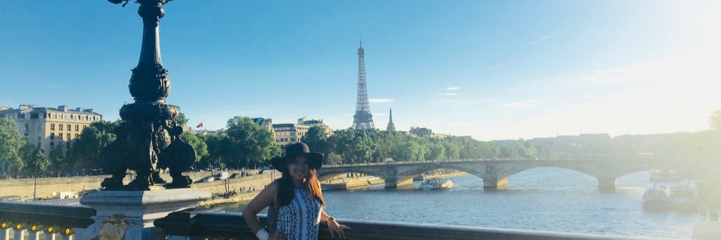 samanta_casas's profile banner image