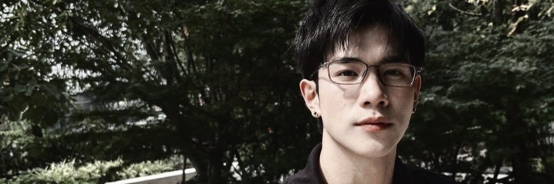 🌙 banner