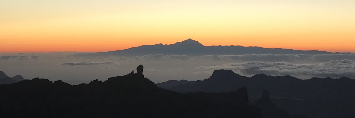 loredcr17's profile banner image