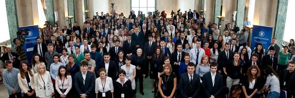 internshipgovro's profile banner image