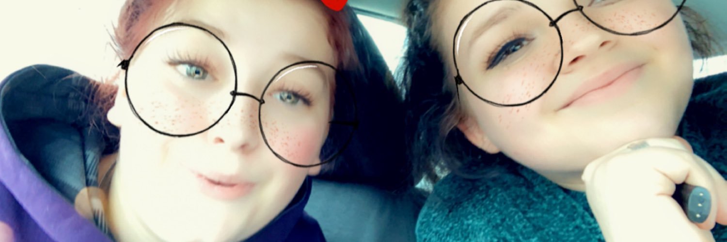 Dilly_Anne_Dee's profile banner image