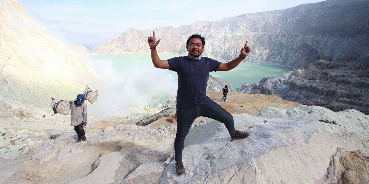 aditraditra's profile banner image