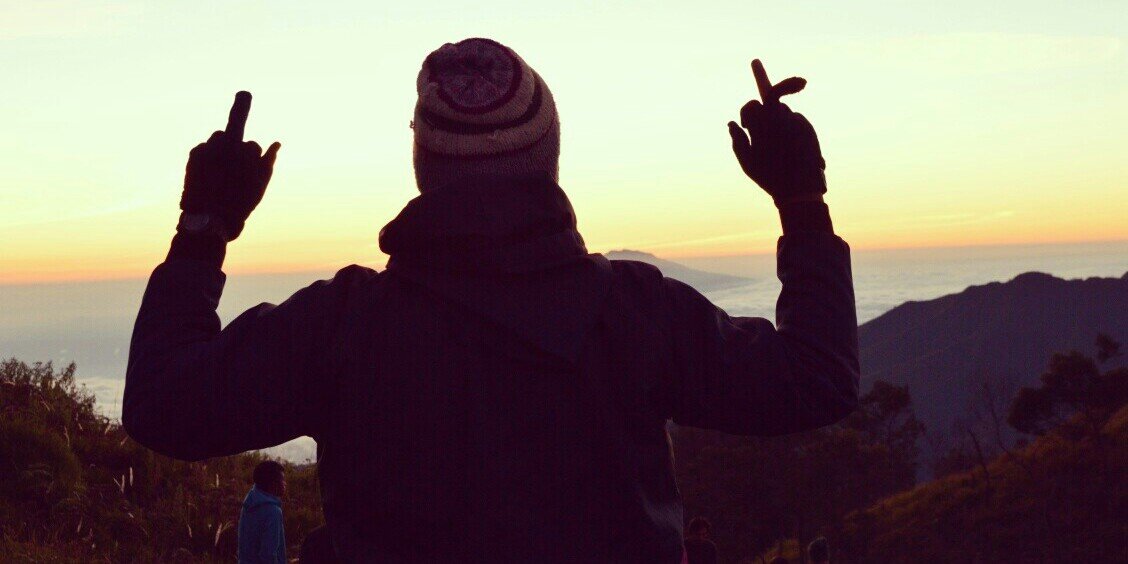 ryanuky's profile banner image