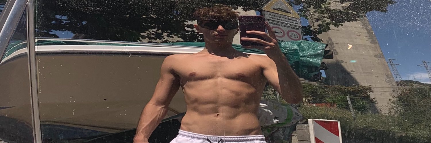 omarbastien's profile banner image