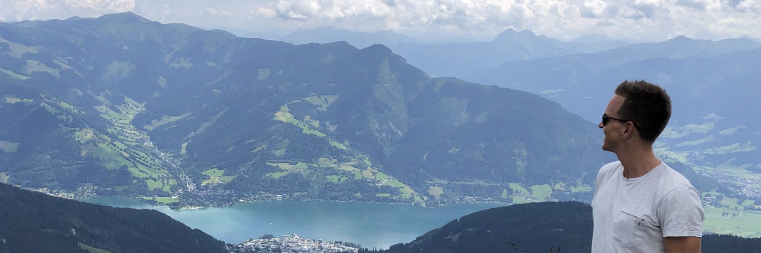 Robinmvm's profile banner image
