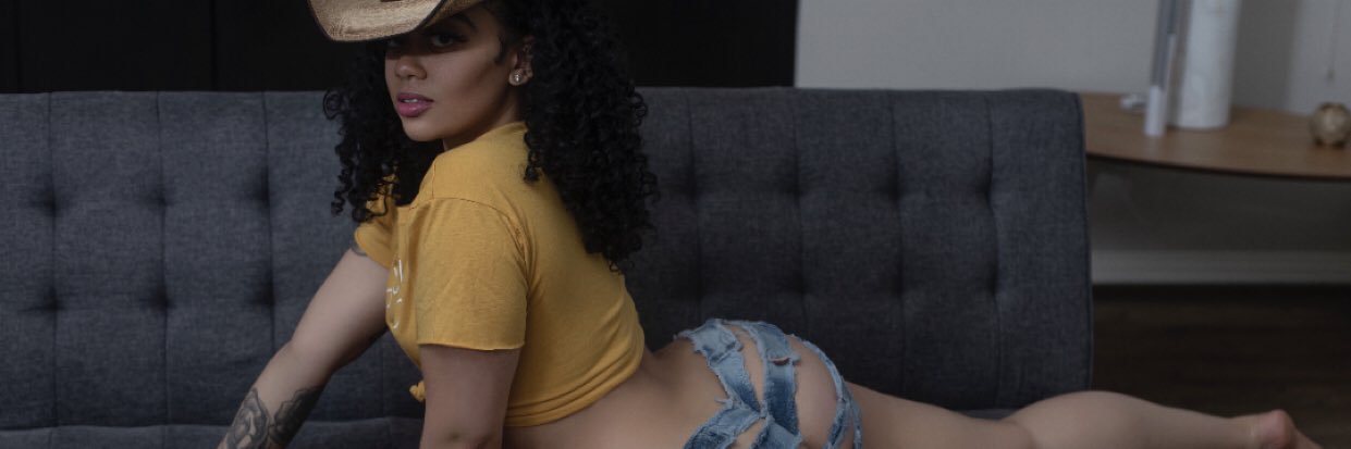 _AskForRedd_'s profile banner image