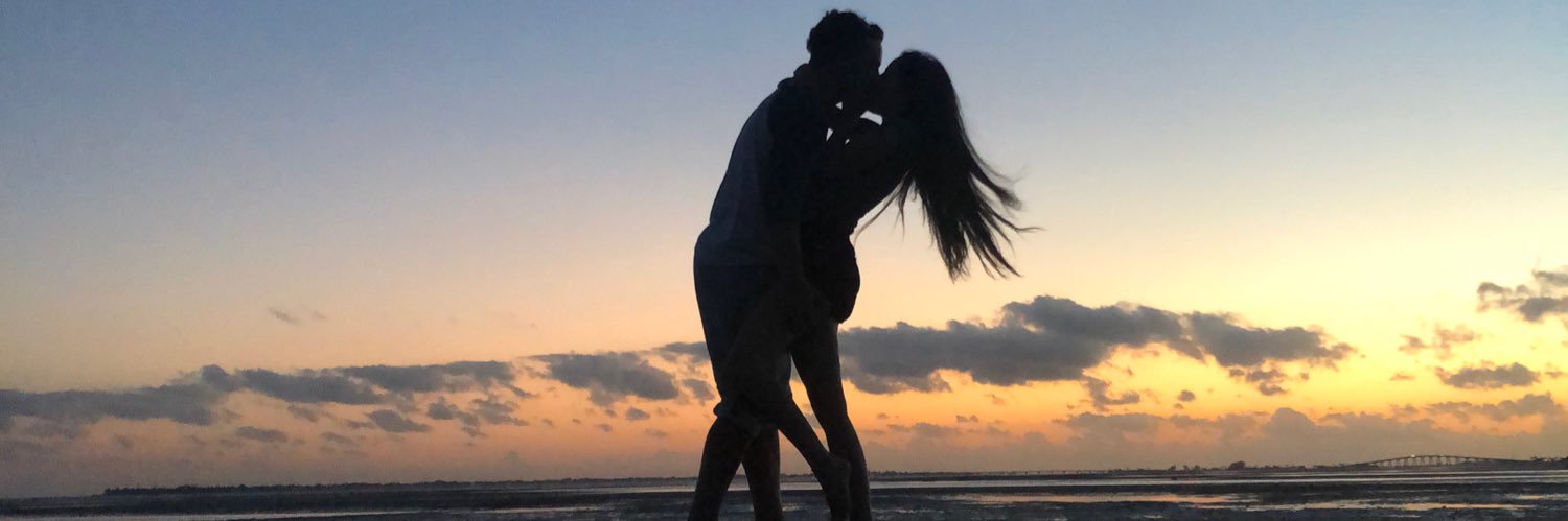 xxAlexBello's profile banner image
