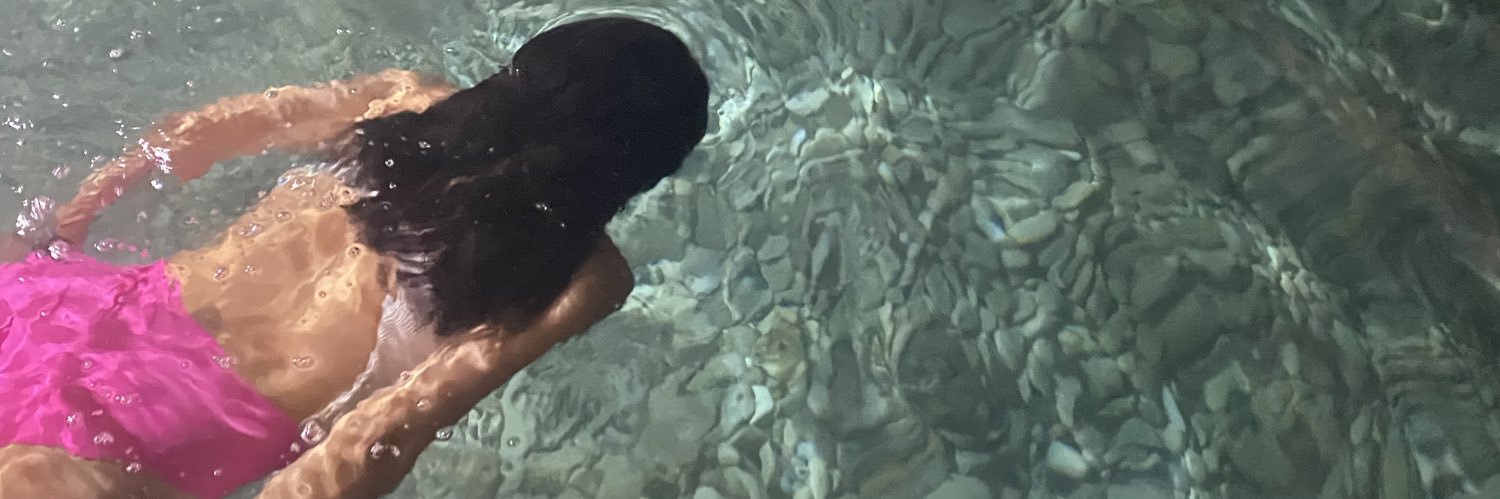 MonicaIGS's profile banner image
