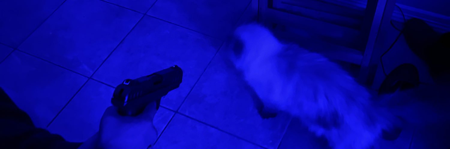 awee_zee's profile banner image