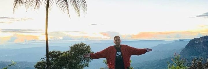 Polocheee's profile banner image
