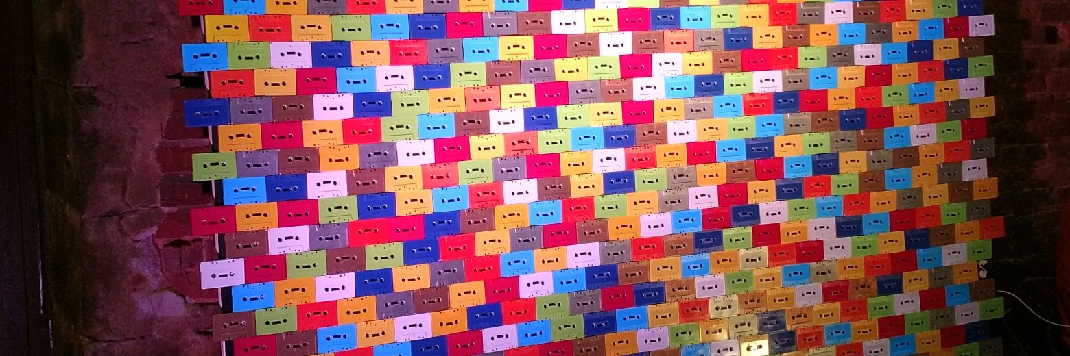 priya 🎧📖📒 banner