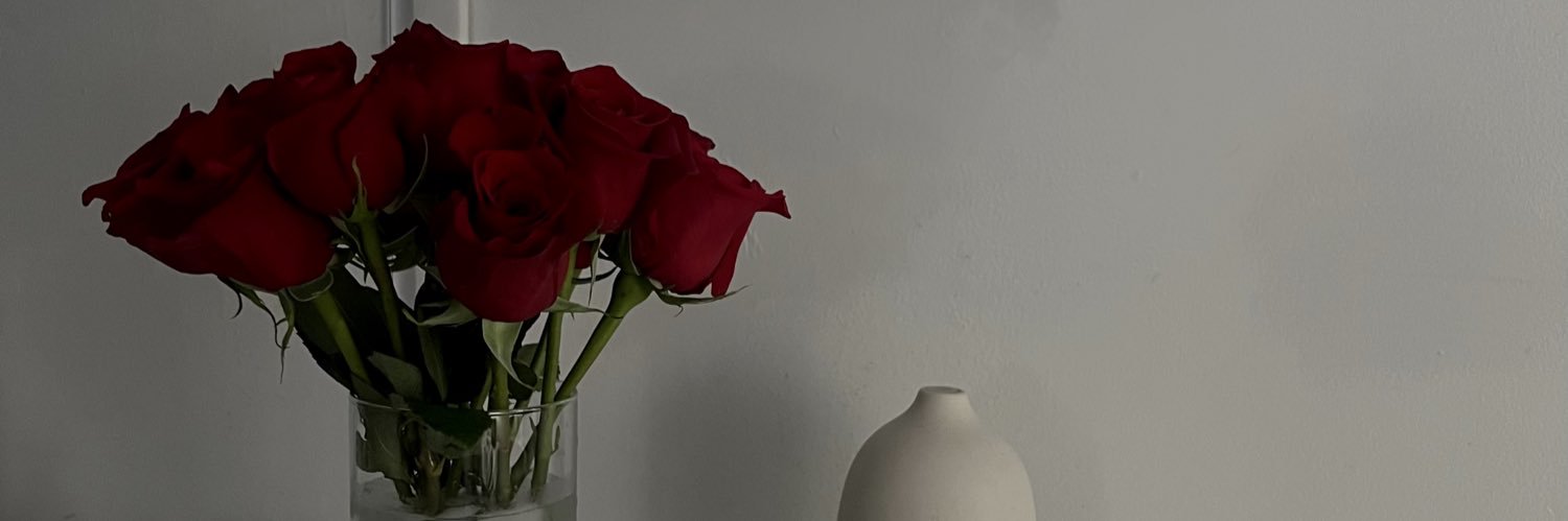 DesiraeRoena's profile banner image