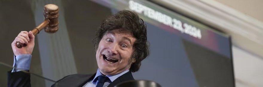 El peluca Angelotti banner