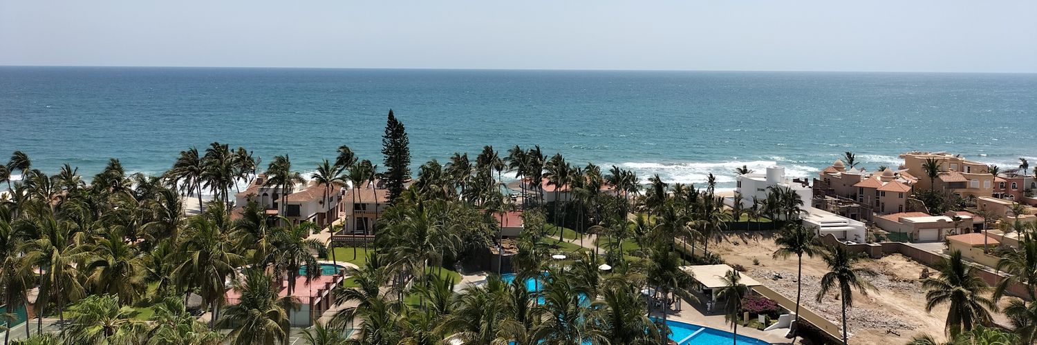 Alejandro Alvarez C B banner