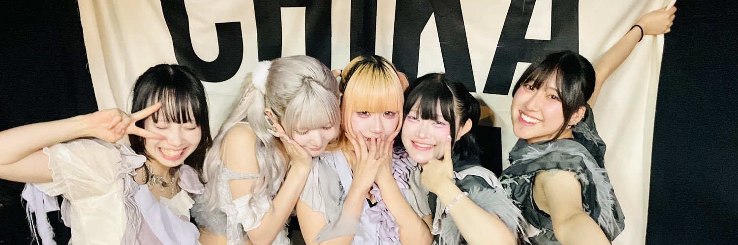 トモピコリン💙💛 banner
