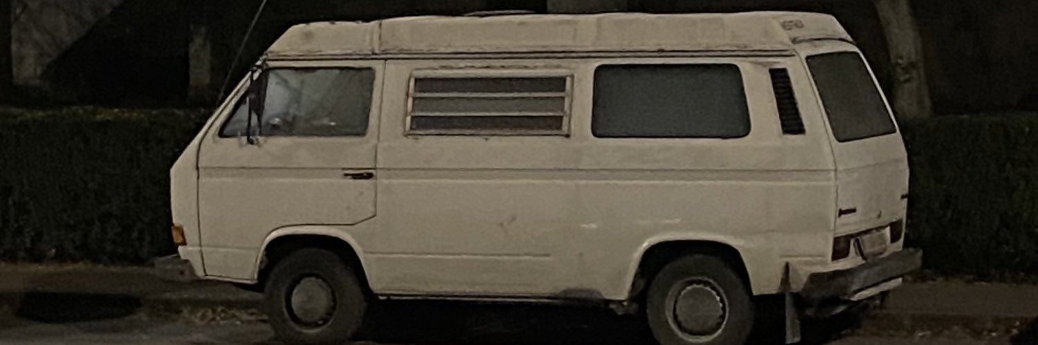 petithommevert's profile banner image