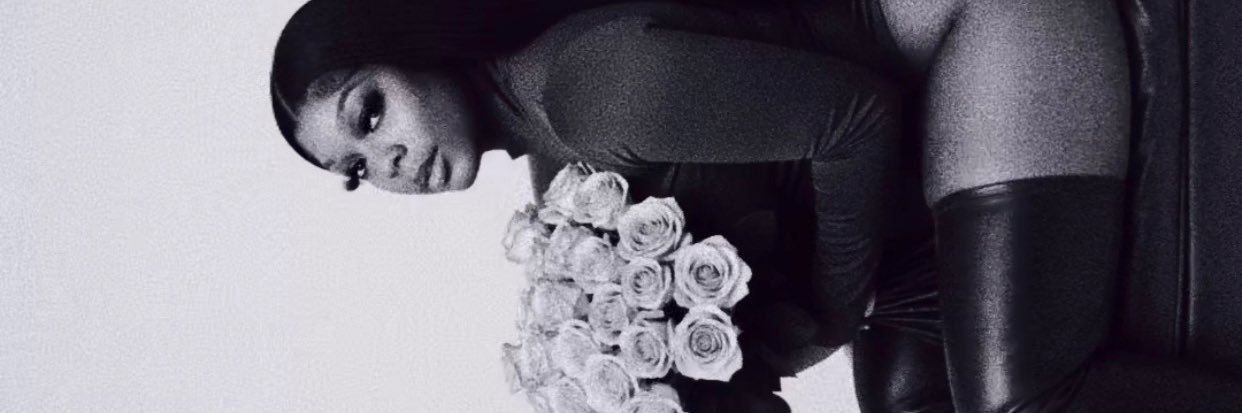 ItsEnchanted_'s profile banner image