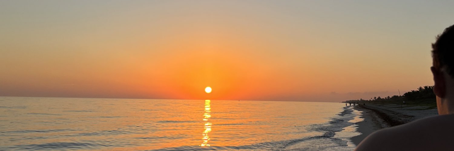 Imnotnena's profile banner image