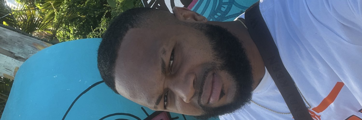 emmanuelgonza5's profile banner image