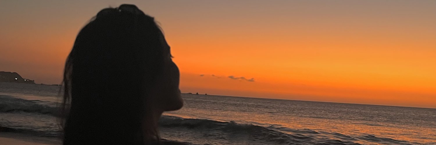 maygeacza's profile banner image