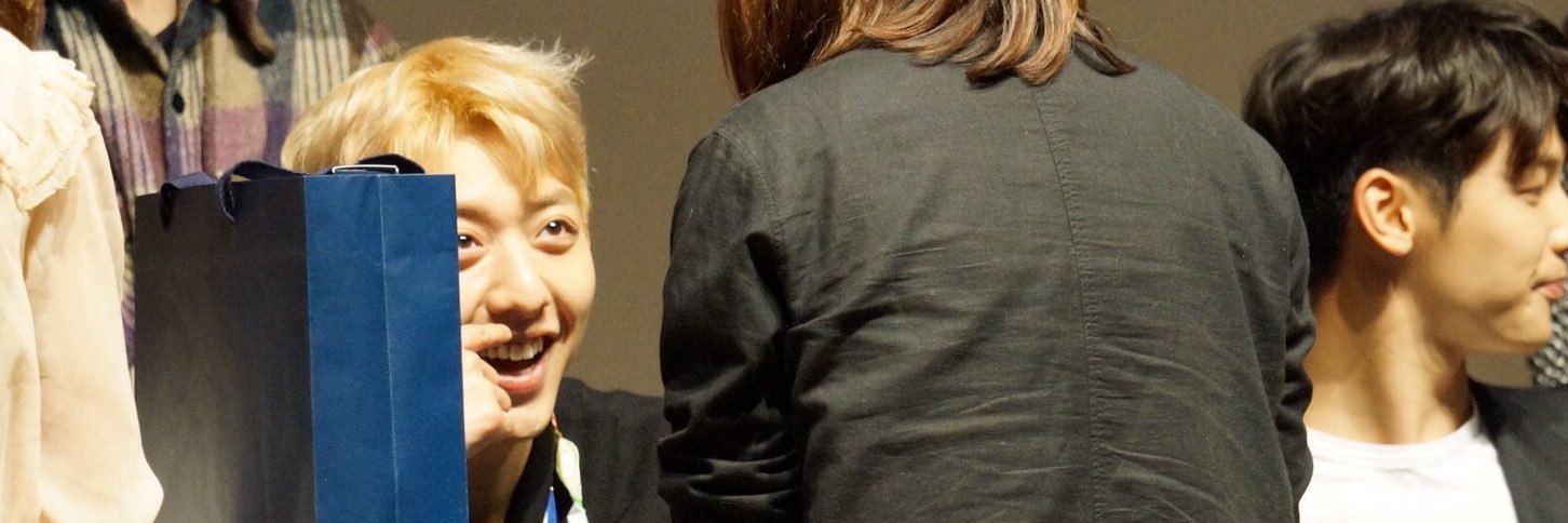 CN_JS0420's profile banner image