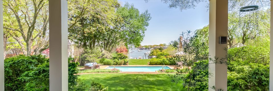 Hubble Bisbee Christie's International Real Estate banner