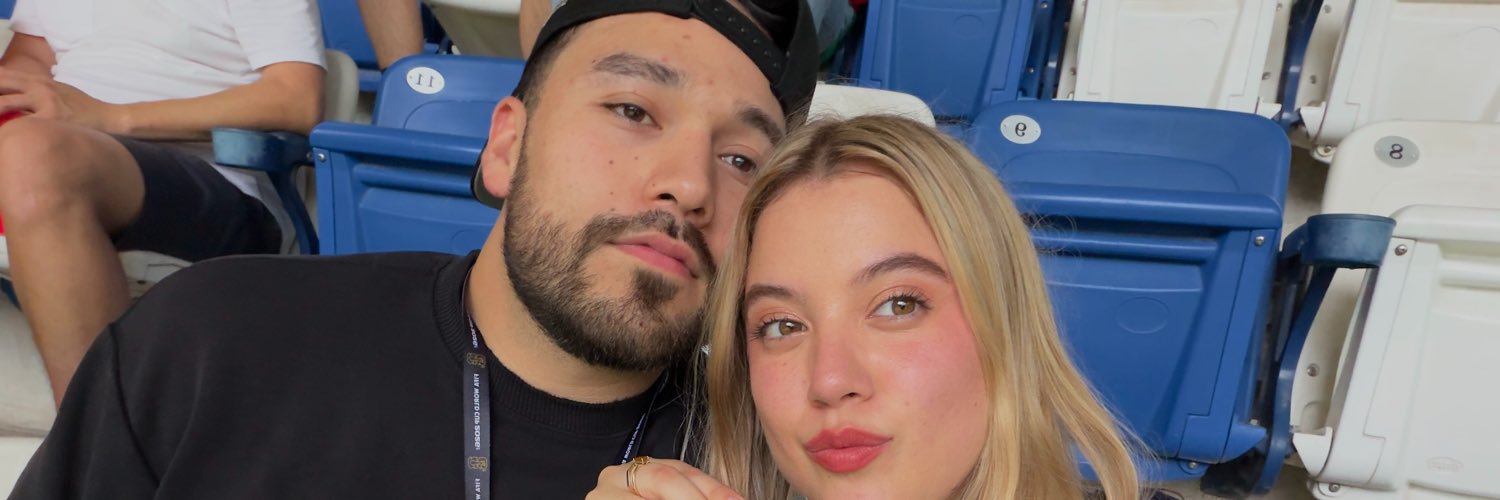 TamezAzucena's profile banner image