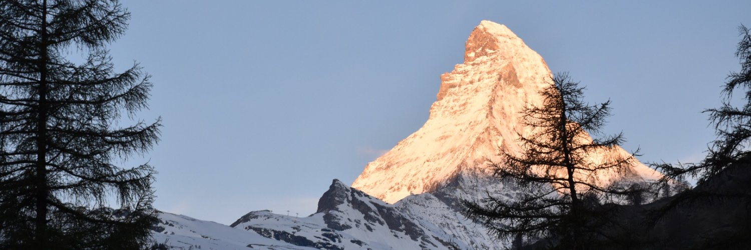 Coupier5's profile banner image