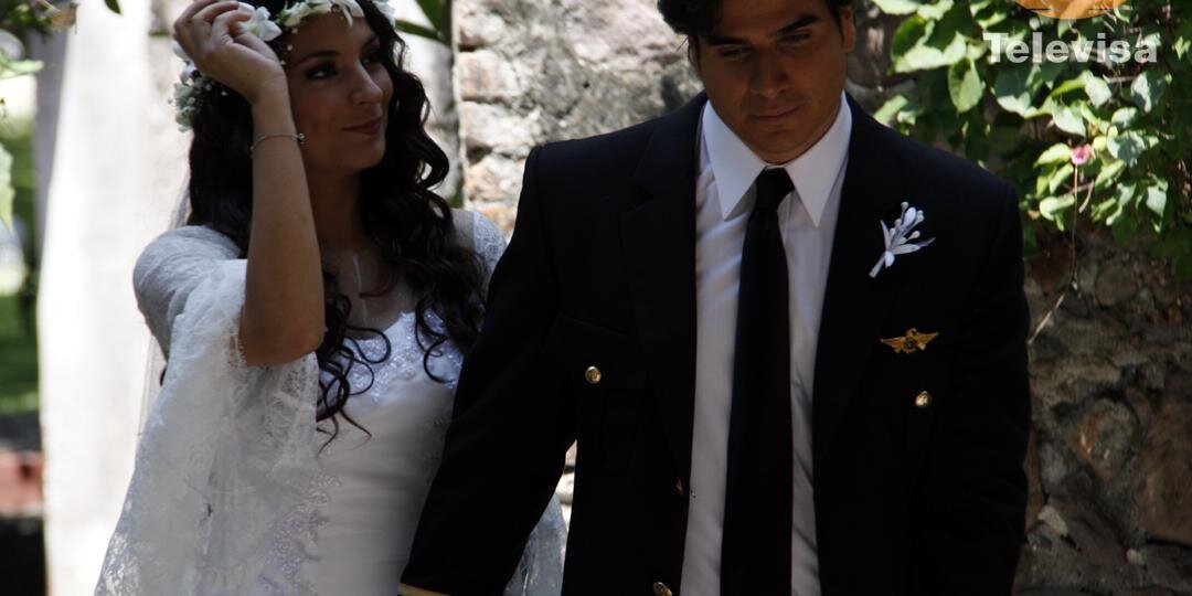ana brenda contreras banner